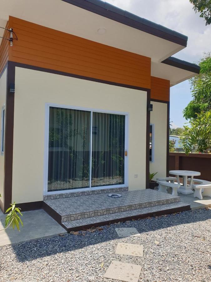 Bsk Bungalows Lipa Noi Exterior photo