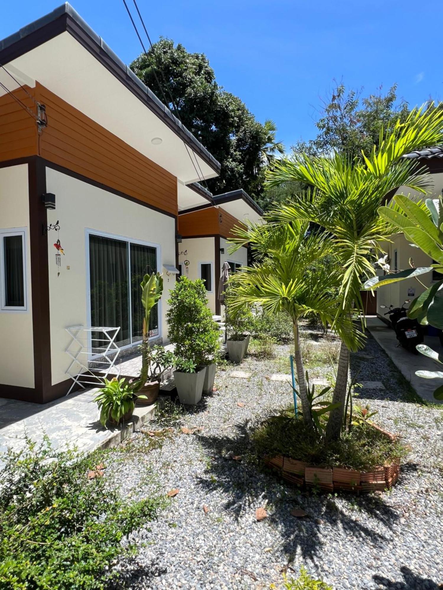 Bsk Bungalows Lipa Noi Exterior photo