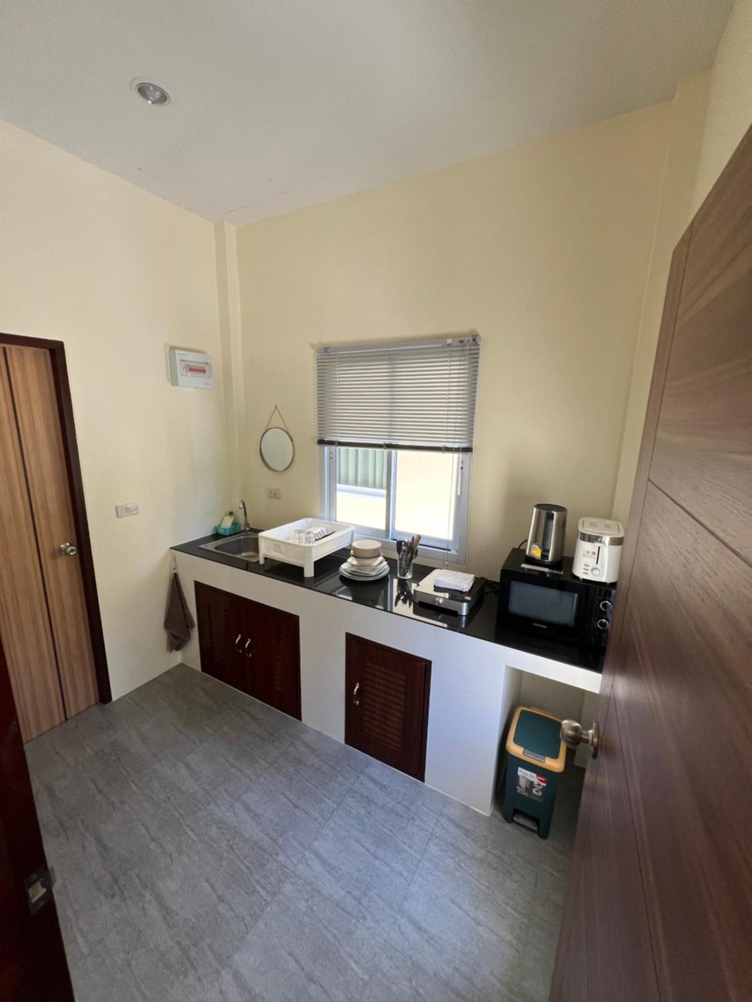 Bsk Bungalows Lipa Noi Exterior photo