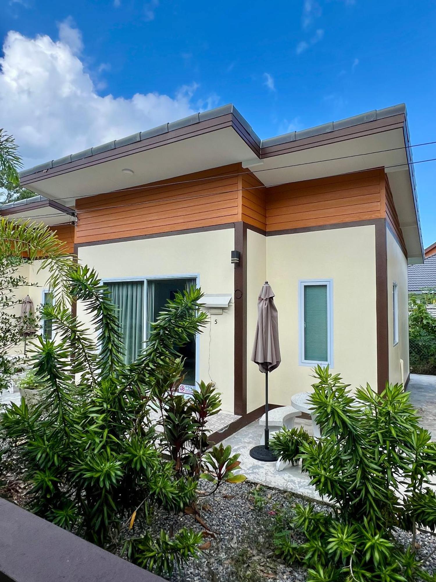 Bsk Bungalows Lipa Noi Exterior photo