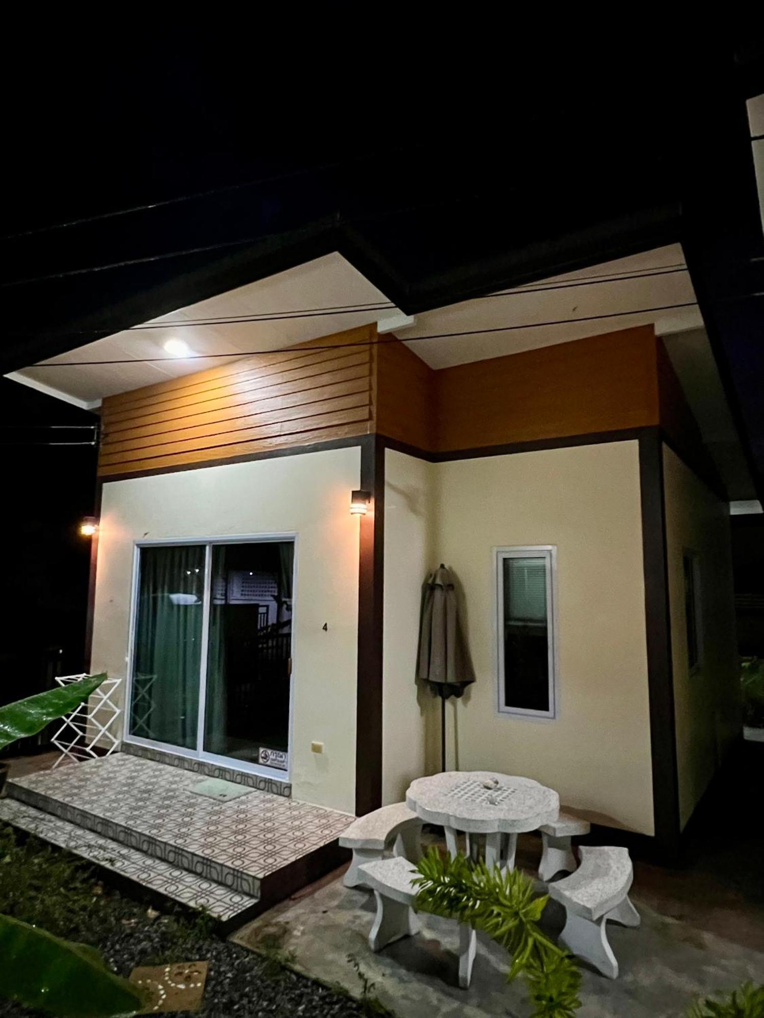 Bsk Bungalows Lipa Noi Exterior photo
