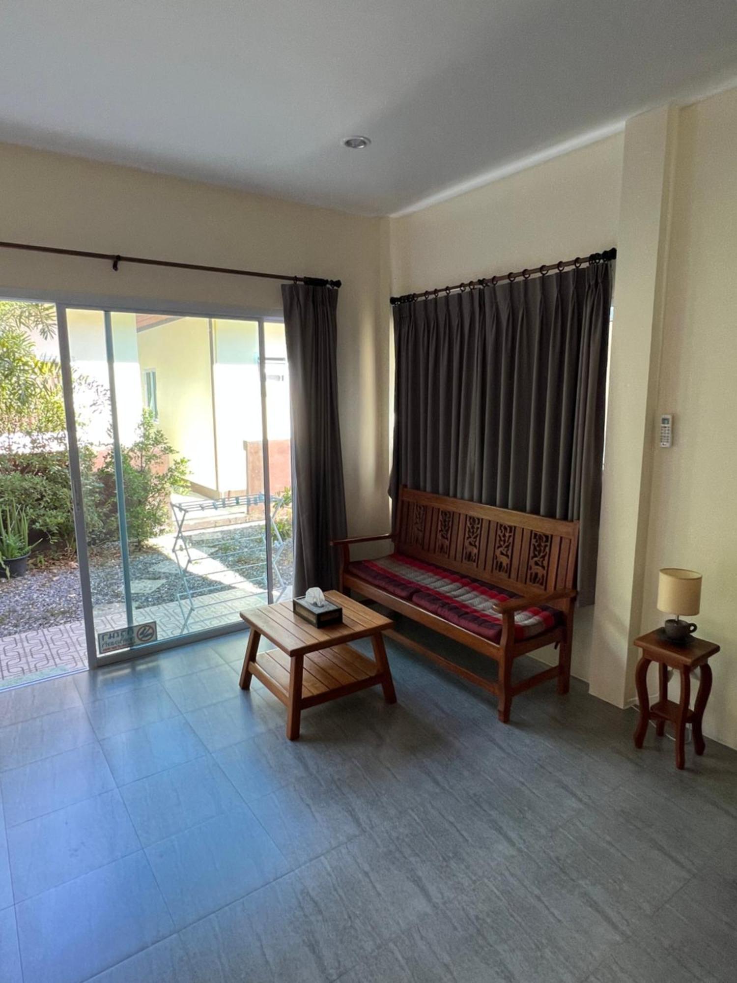 Bsk Bungalows Lipa Noi Exterior photo
